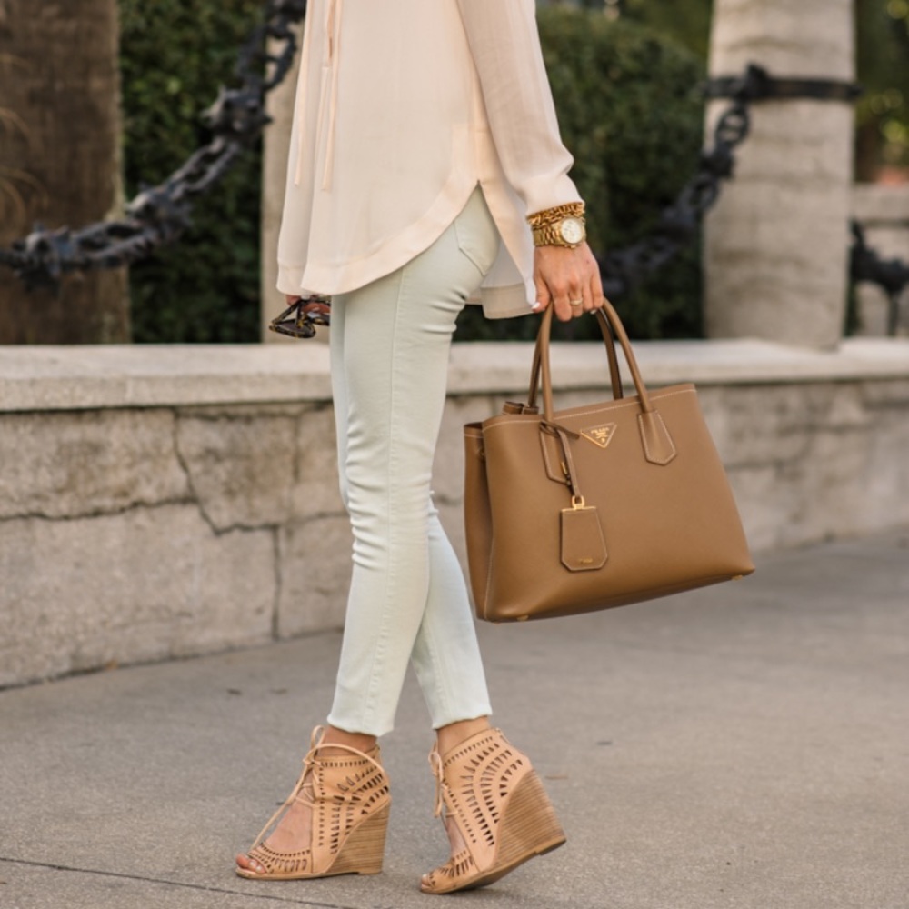 WHBM Skinny crop in escapist